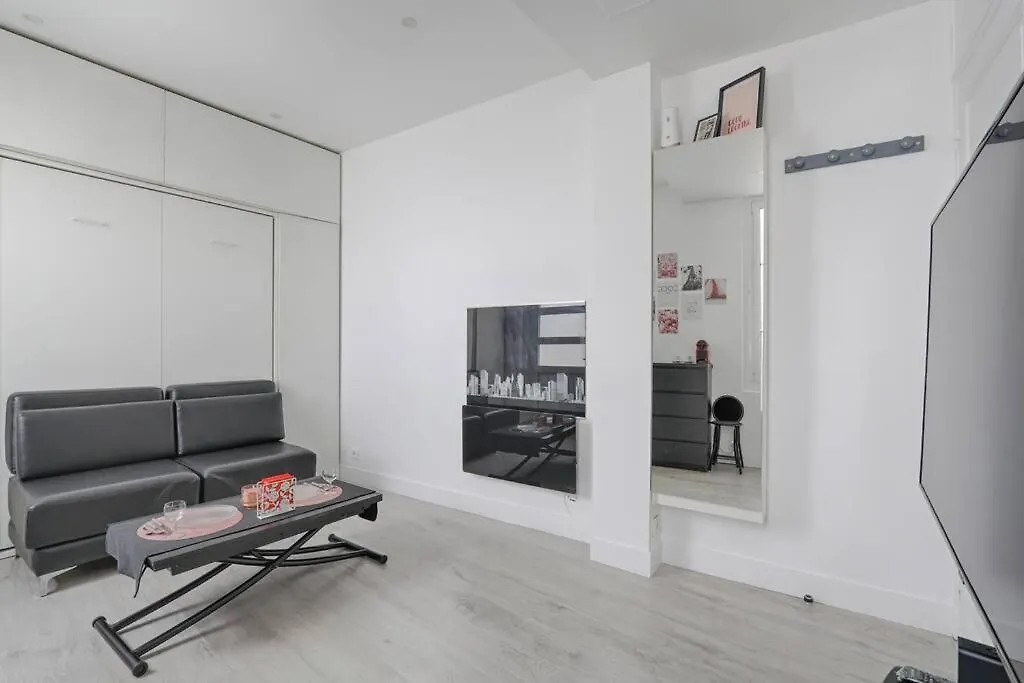 Fantin Latour Cosy Studio 2P Seine & Eiffel Tower Appartement Parijs Frankrijk