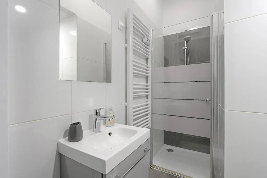 Ferienwohnung Fantin Latour Cosy Studio 2P Seine & Eiffel Tower Paris Apartment