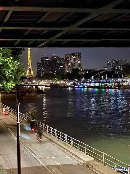 Fantin Latour Cosy Studio 2P Seine & Eiffel Tower Apartment Paris France