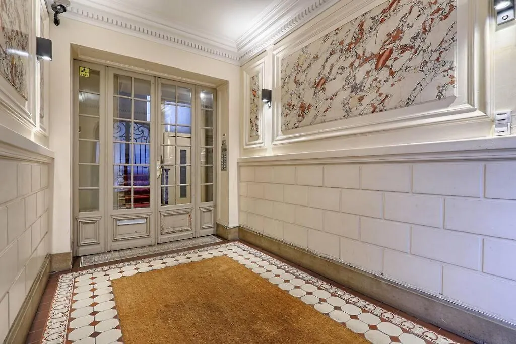 Fantin Latour Cosy Studio 2P Seine & Eiffel Tower Apartment Paris