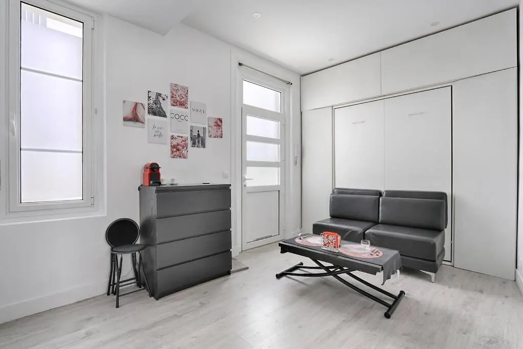Ferienwohnung Fantin Latour Cosy Studio 2P Seine & Eiffel Tower Paris Apartment
