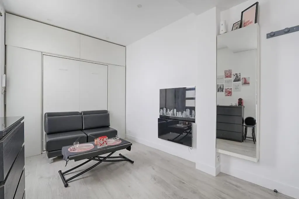 Fantin Latour Cosy Studio 2P Seine & Eiffel Tower Διαμέρισμα Παρίσι